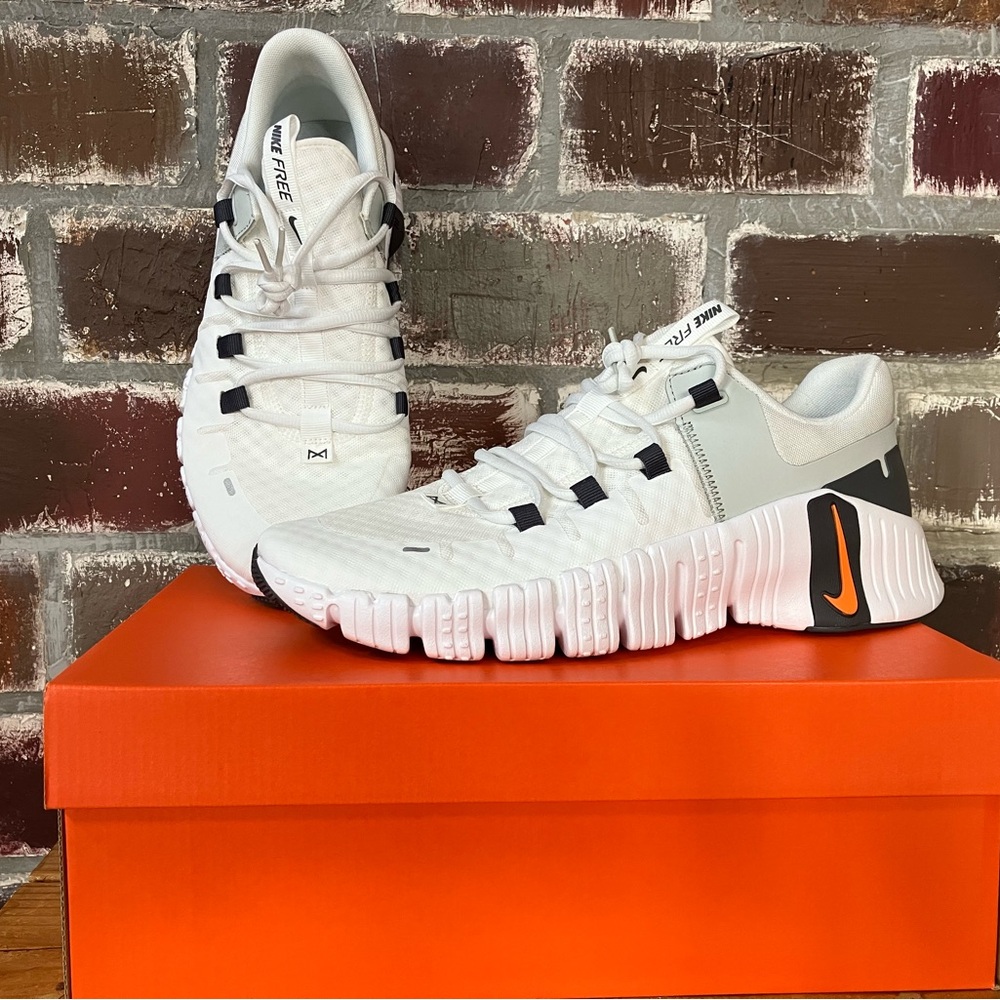 NIB NIKE FREE METCON 5 MENS sz 10.5